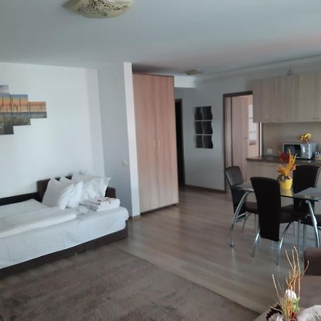 Apartament Marcel - Coresi Mall Braşov Extérieur photo
