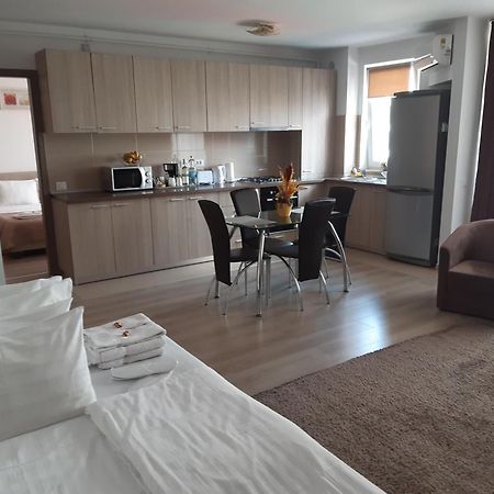 Apartament Marcel - Coresi Mall Braşov Extérieur photo