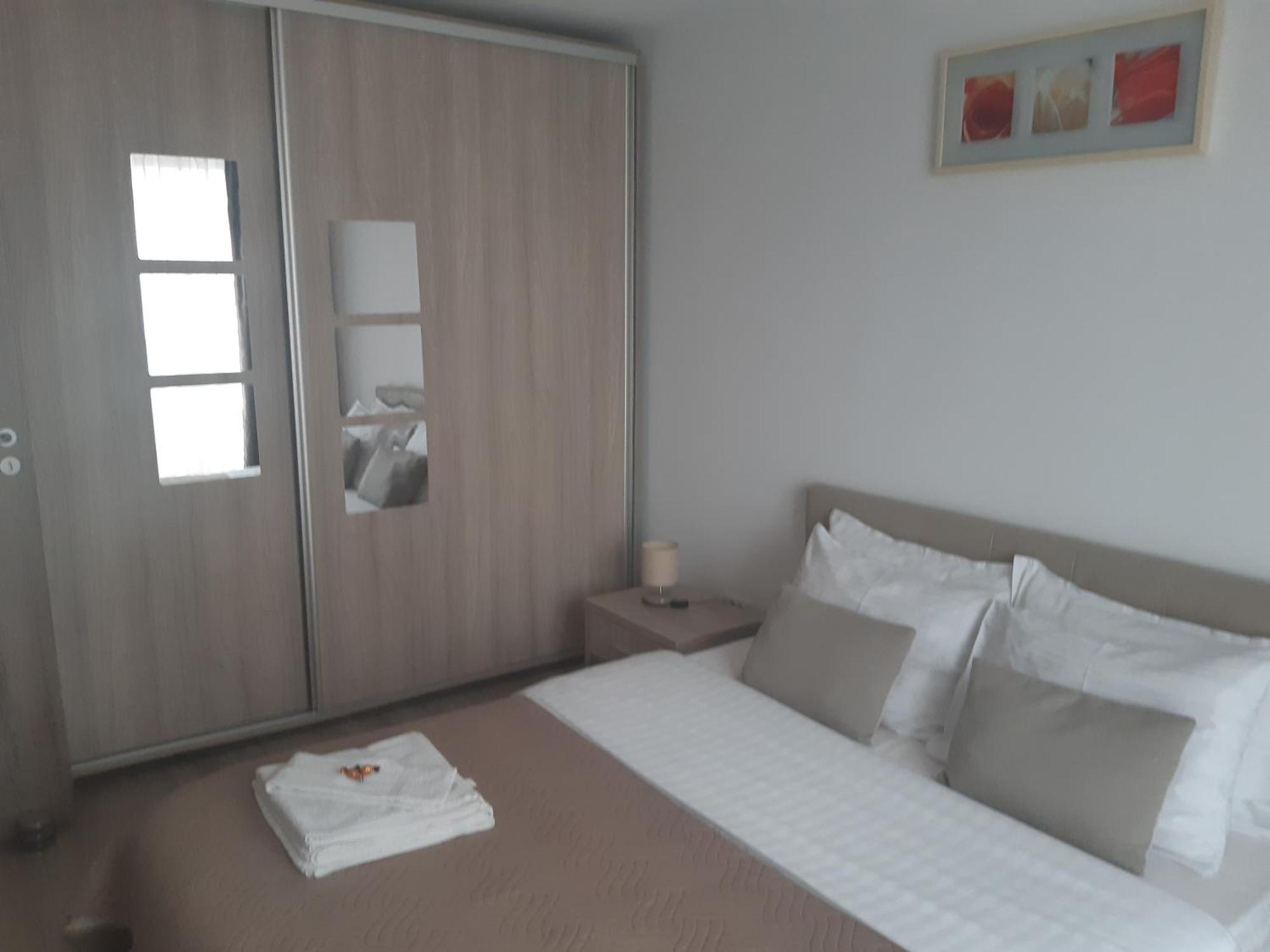 Apartament Marcel - Coresi Mall Braşov Extérieur photo